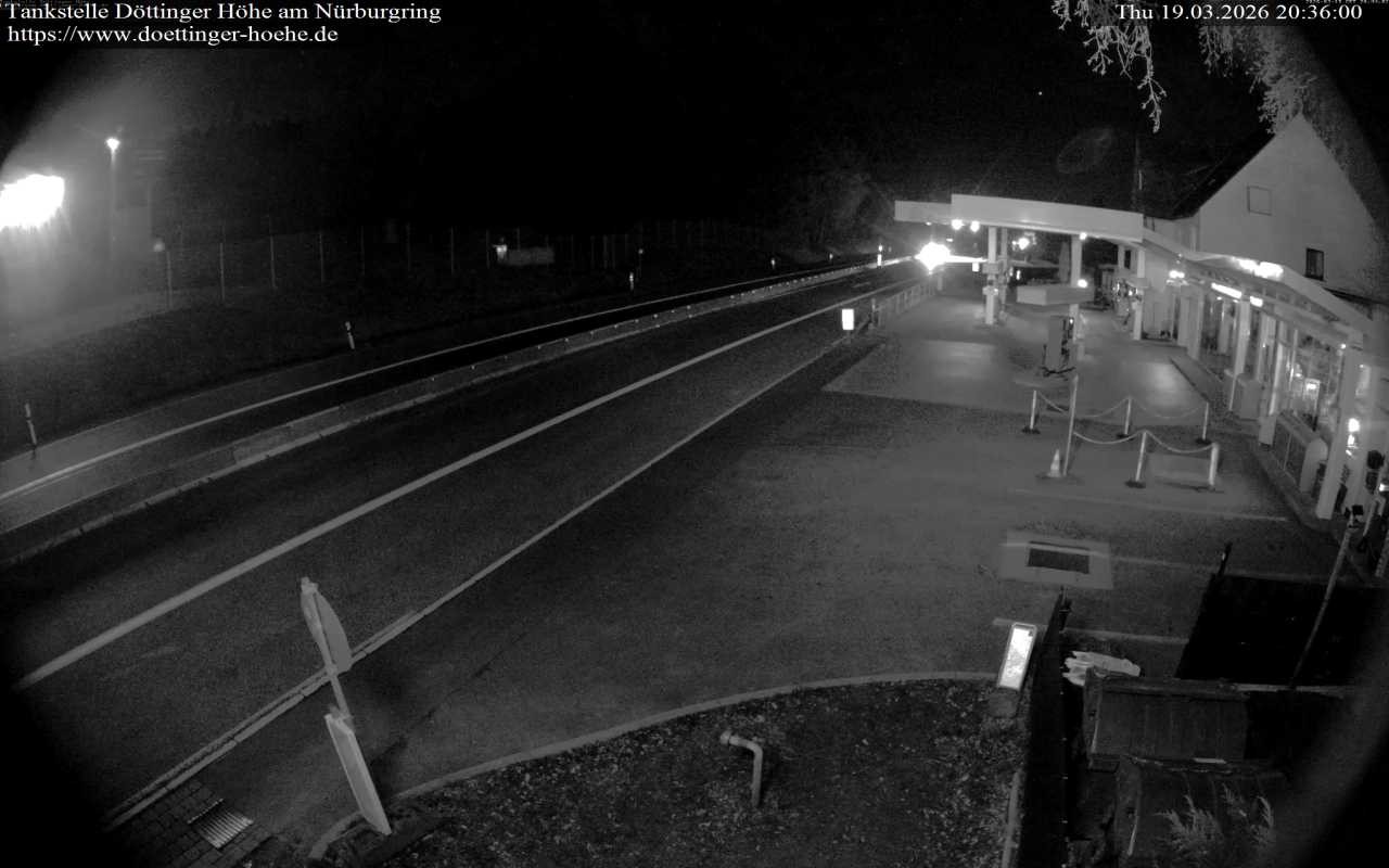 Archiv Foto Webcam Tankstelle Döttinger Höhe am Nürburgring