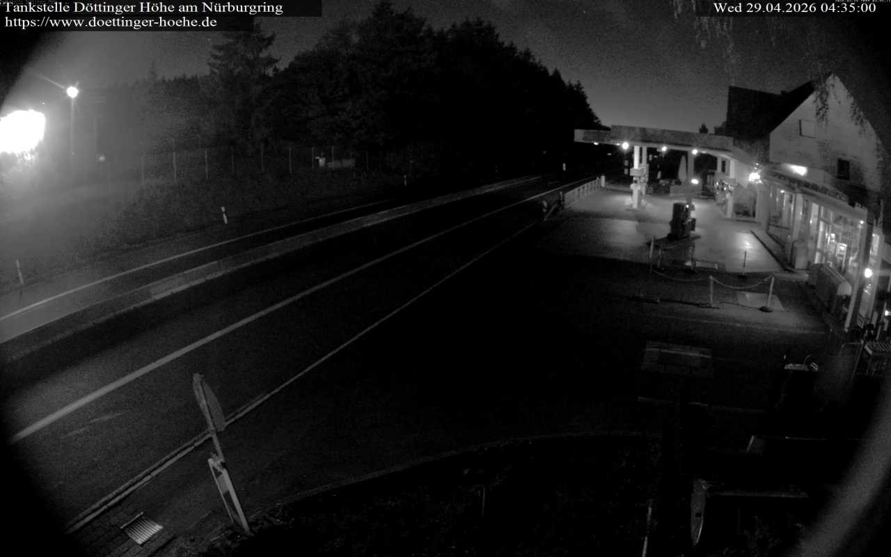 Archiv Foto Webcam Tankstelle Döttinger Höhe am Nürburgring