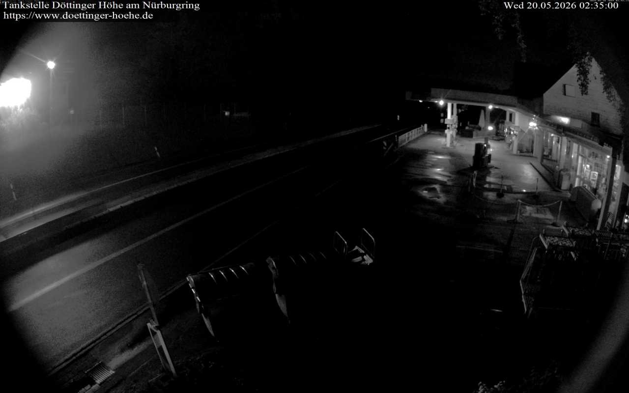 Archiv Foto Webcam Tankstelle Döttinger Höhe am Nürburgring