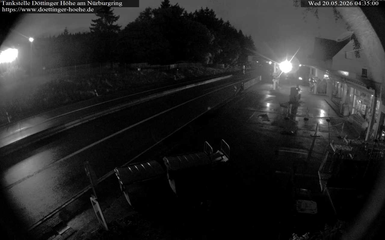 Archiv Foto Webcam Tankstelle Döttinger Höhe am Nürburgring