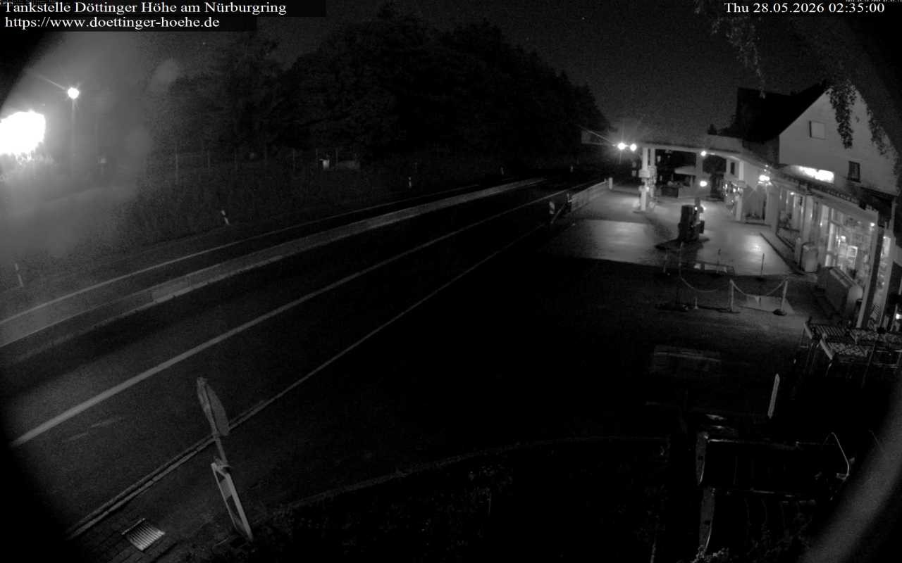 Archiv Foto Webcam Tankstelle Döttinger Höhe am Nürburgring