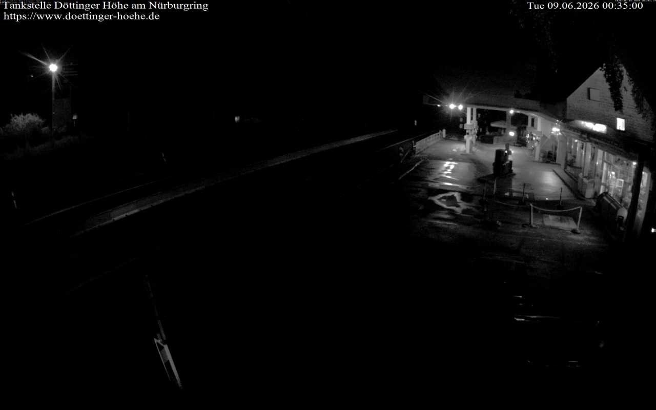 Archiv Foto Webcam Tankstelle Döttinger Höhe am Nürburgring