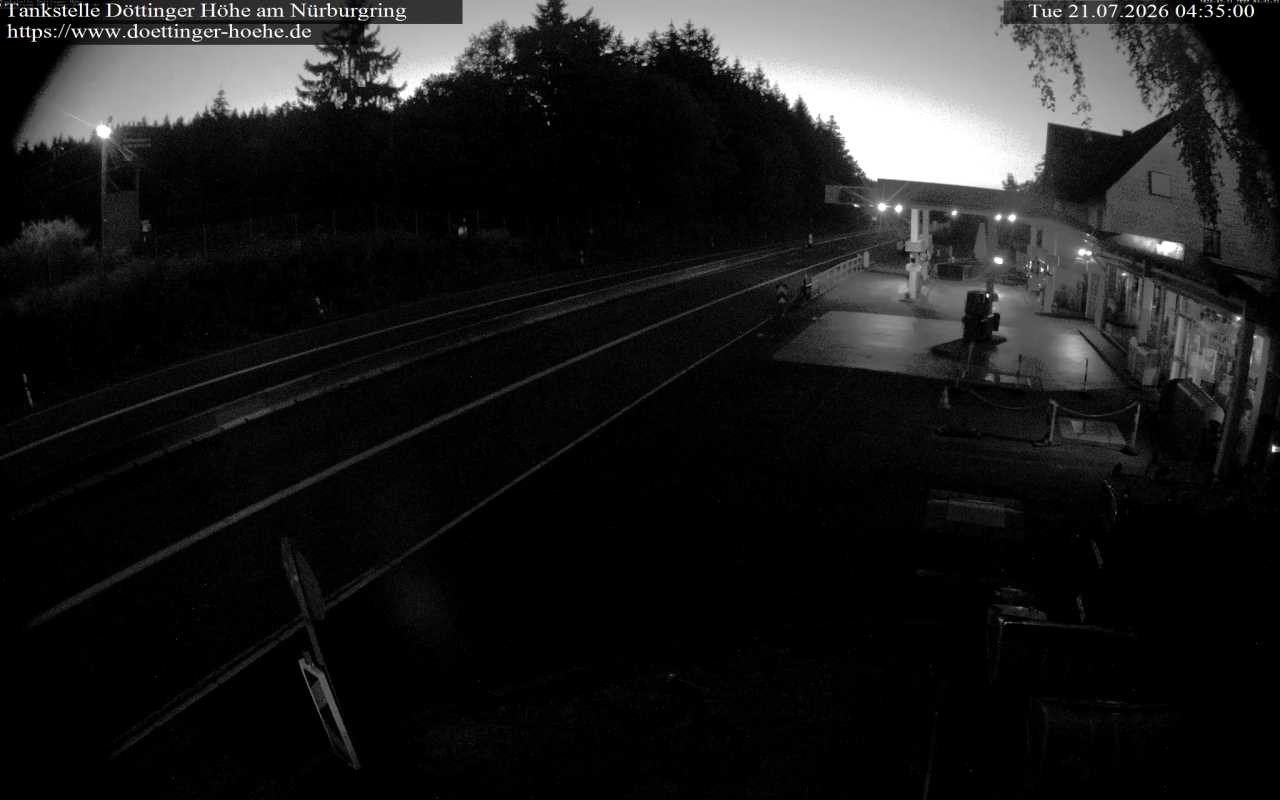 Archiv Foto Webcam Tankstelle Döttinger Höhe am Nürburgring