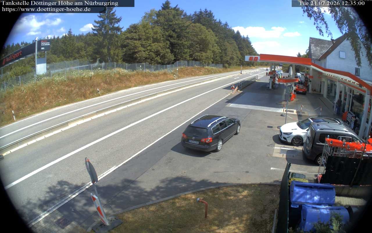 Archiv Foto Webcam Tankstelle Döttinger Höhe am Nürburgring