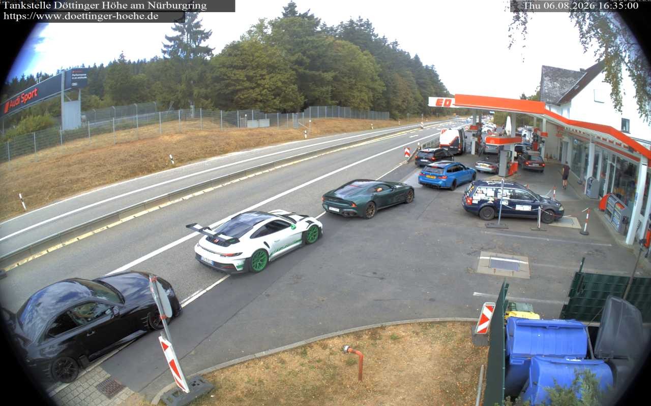 Archiv Foto Webcam Tankstelle Döttinger Höhe am Nürburgring