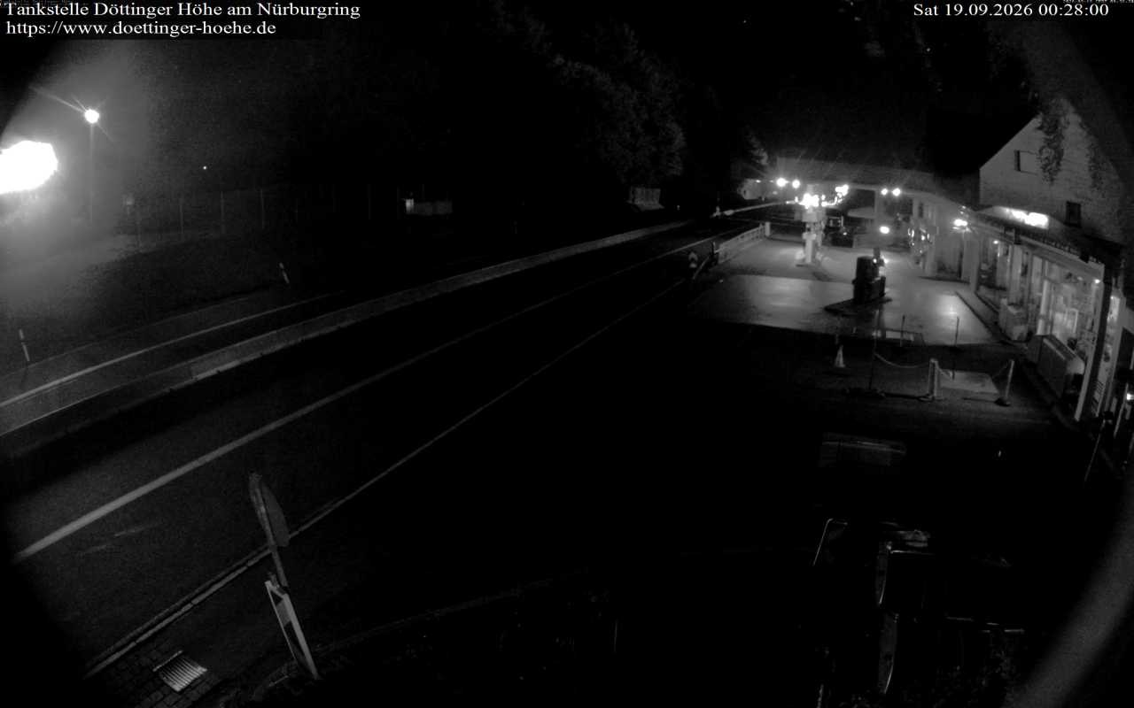Archiv Foto Webcam Tankstelle Döttinger Höhe am Nürburgring