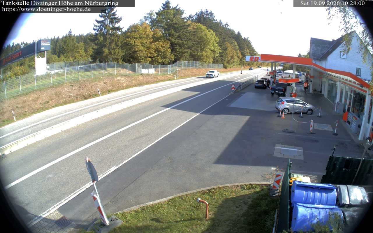 Archiv Foto Webcam Tankstelle Döttinger Höhe am Nürburgring