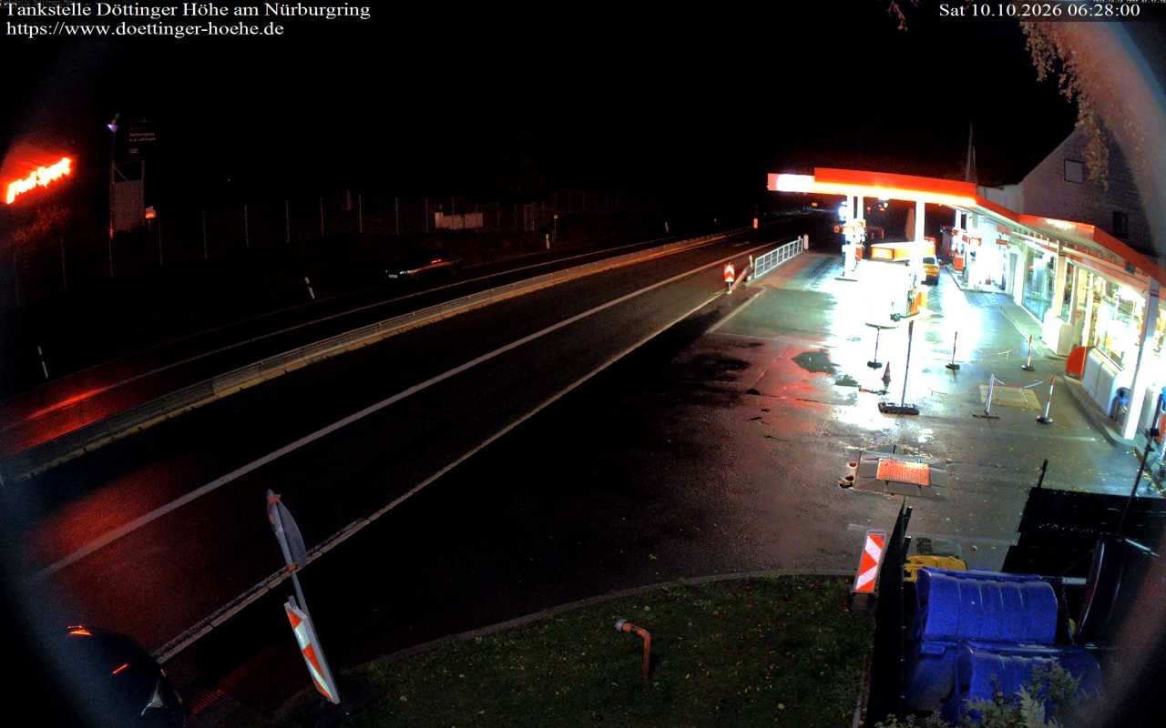 Archiv Foto Webcam Tankstelle Döttinger Höhe am Nürburgring