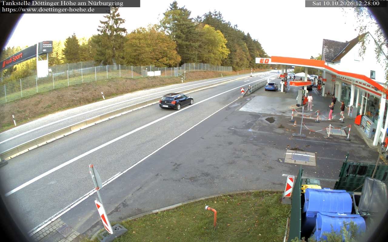 Archiv Foto Webcam Tankstelle Döttinger Höhe am Nürburgring