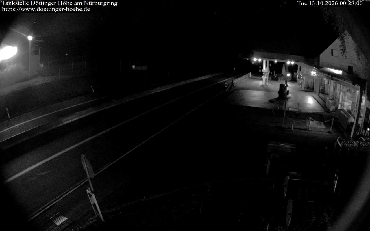 Archiv Foto Webcam Tankstelle Döttinger Höhe am Nürburgring