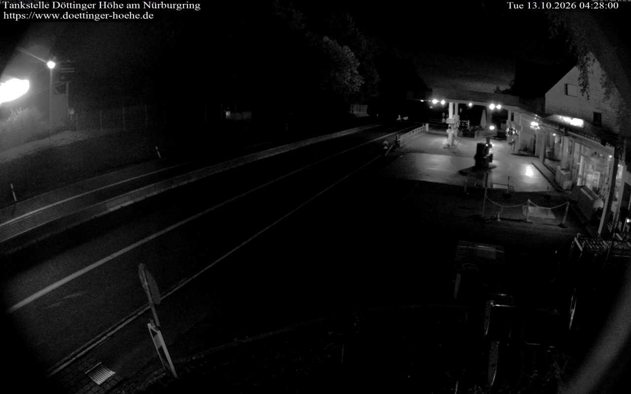 Archiv Foto Webcam Tankstelle Döttinger Höhe am Nürburgring