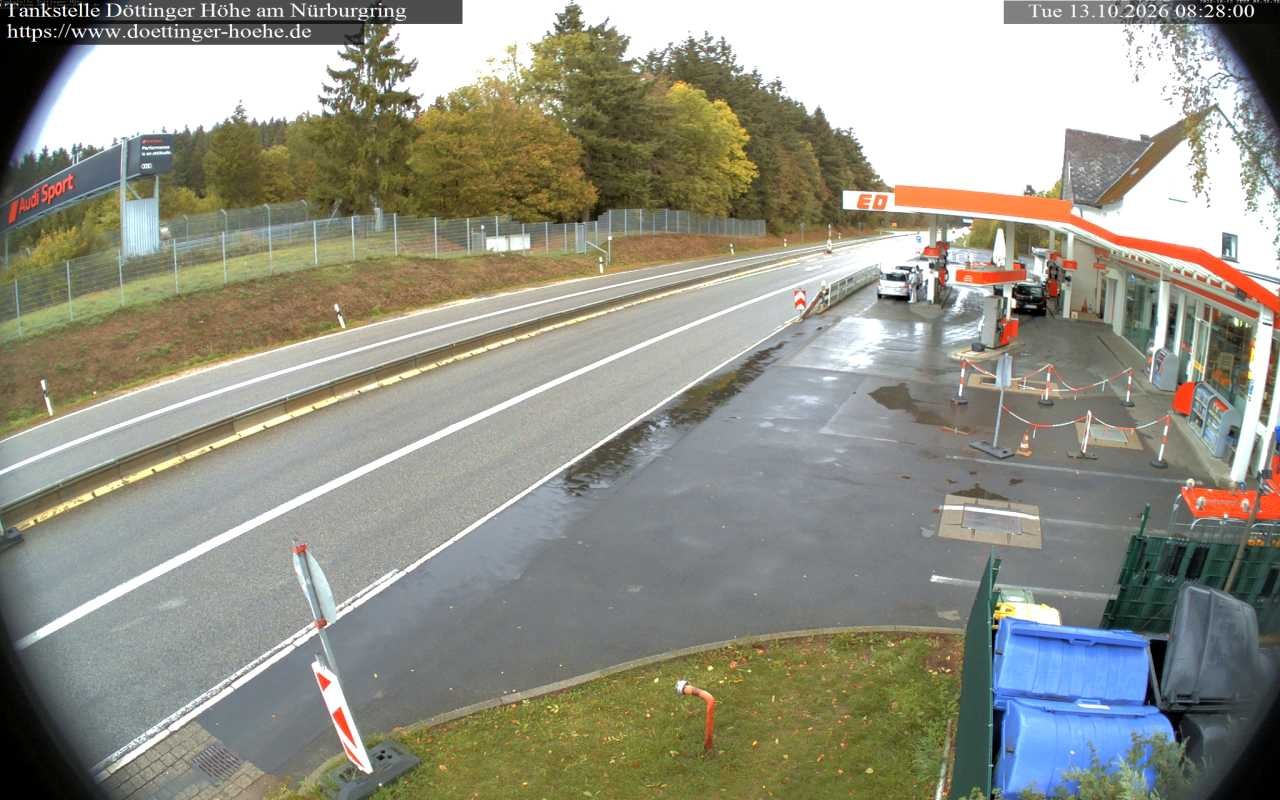 Archiv Foto Webcam Tankstelle Döttinger Höhe am Nürburgring