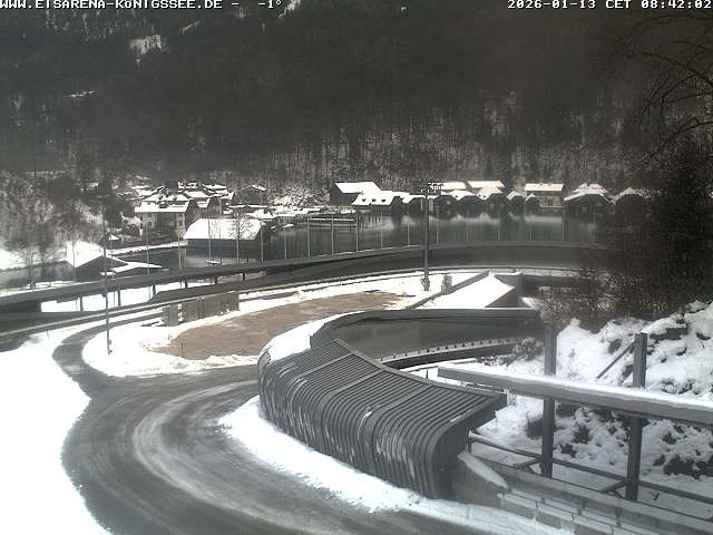 Archived image Webcam Bobsled run Koenigssee