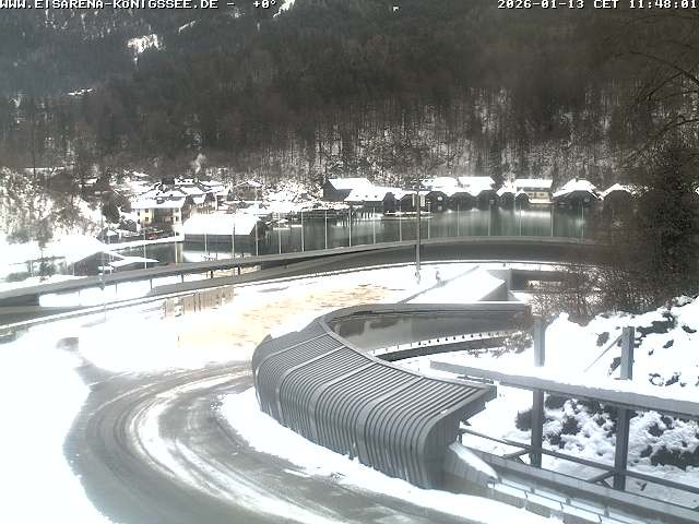 Archived image Webcam Bobsled run Koenigssee
