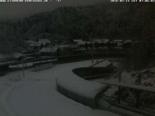 Archived image Webcam Bobsled run Koenigssee