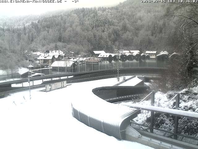 Archived image Webcam Bobsled run Koenigssee