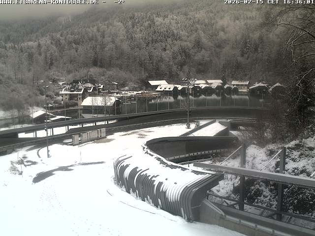 Archived image Webcam Bobsled run Koenigssee