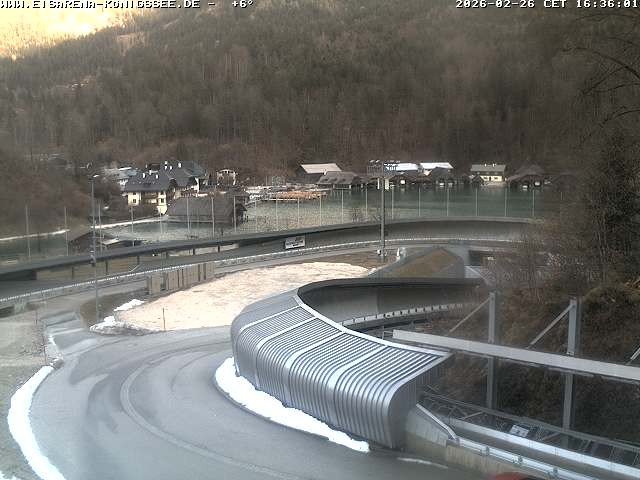 Archived image Webcam Bobsled run Koenigssee