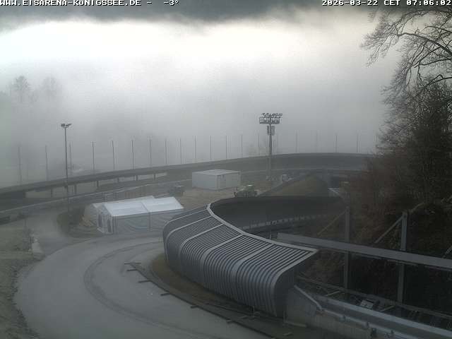 Archived image Webcam Bobsled run Koenigssee