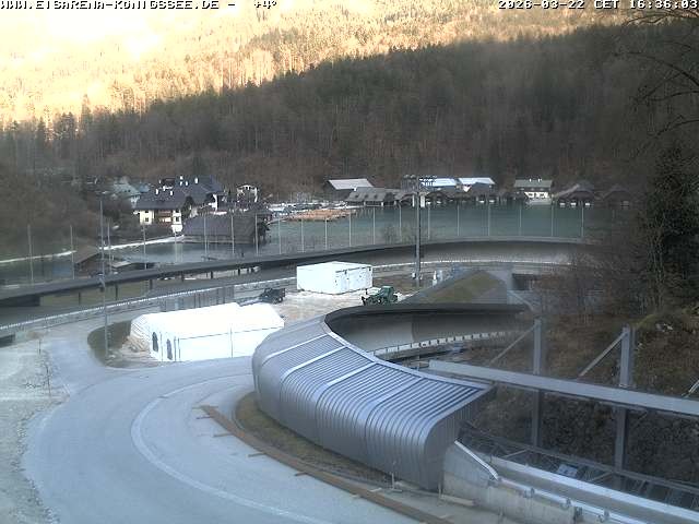 Archived image Webcam Bobsled run Koenigssee