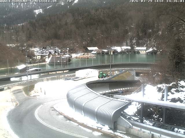Archived image Webcam Bobsled run Koenigssee