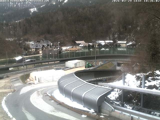 Archived image Webcam Bobsled run Koenigssee