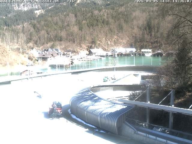Archived image Webcam Bobsled run Koenigssee