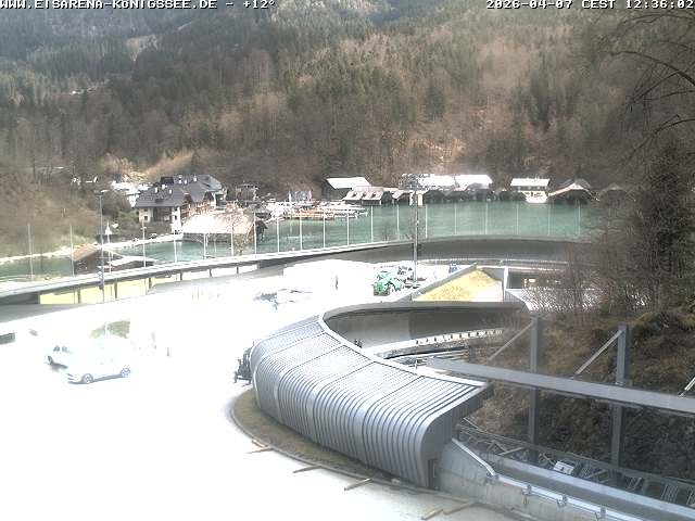 Archived image Webcam Bobsled run Koenigssee