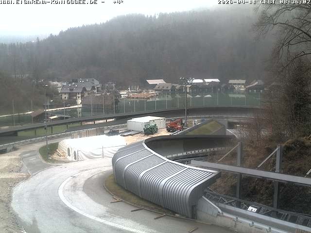 Archived image Webcam Bobsled run Koenigssee