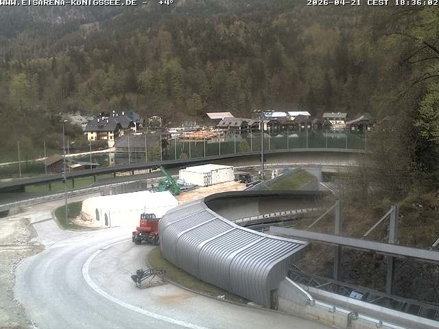 Archived image Webcam Bobsled run Koenigssee