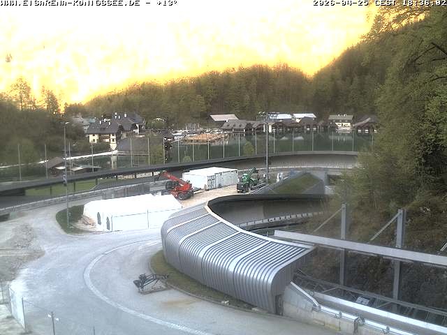Archived image Webcam Bobsled run Koenigssee