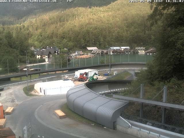 Archived image Webcam Bobsled run Koenigssee