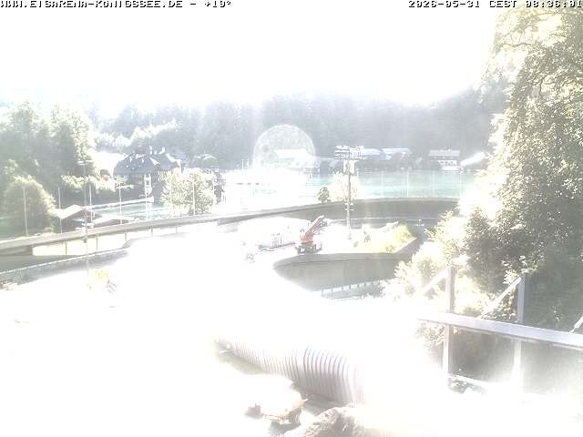 Archived image Webcam Bobsled run Koenigssee