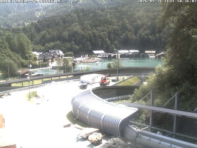 Archived image Webcam Bobsled run Koenigssee