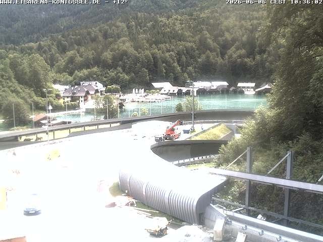 Archived image Webcam Bobsled run Koenigssee