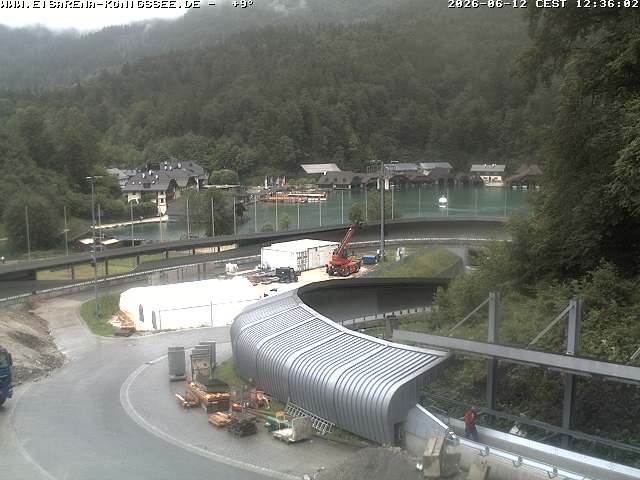 Archived image Webcam Bobsled run Koenigssee