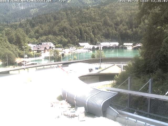 Archived image Webcam Bobsled run Koenigssee