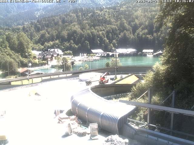 Archived image Webcam Bobsled run Koenigssee