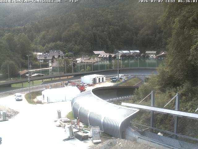Archived image Webcam Bobsled run Koenigssee