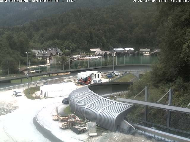 Archived image Webcam Bobsled run Koenigssee