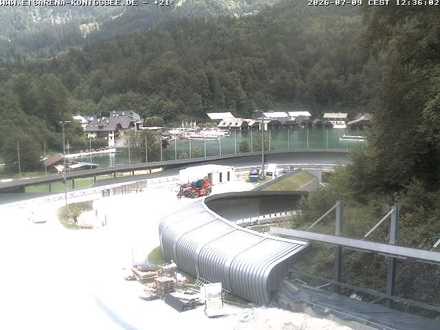 Archived image Webcam Bobsled run Koenigssee