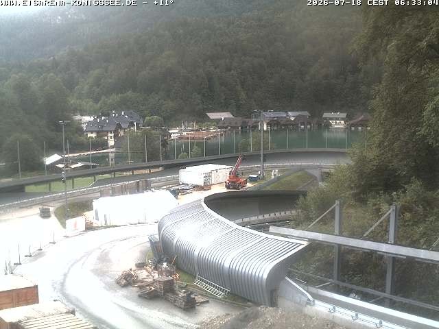 Archived image Webcam Bobsled run Koenigssee