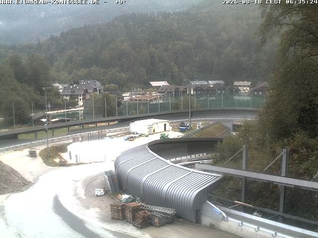Archived image Webcam Bobsled run Koenigssee