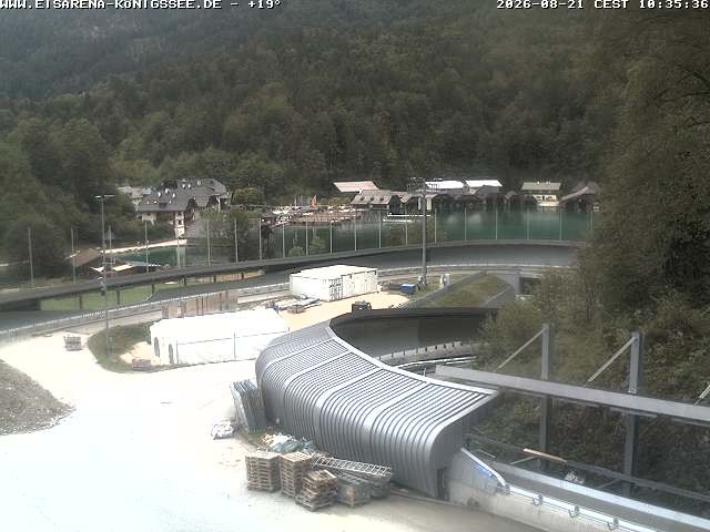 Archived image Webcam Bobsled run Koenigssee