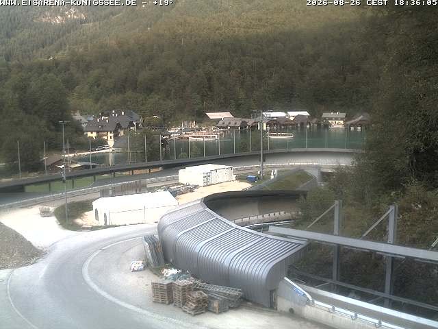 Archived image Webcam Bobsled run Koenigssee