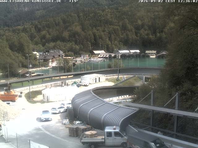 Archived image Webcam Bobsled run Koenigssee