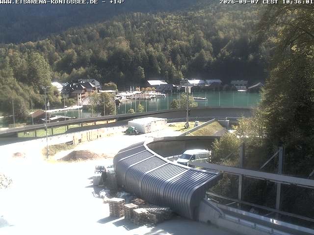 Archived image Webcam Bobsled run Koenigssee