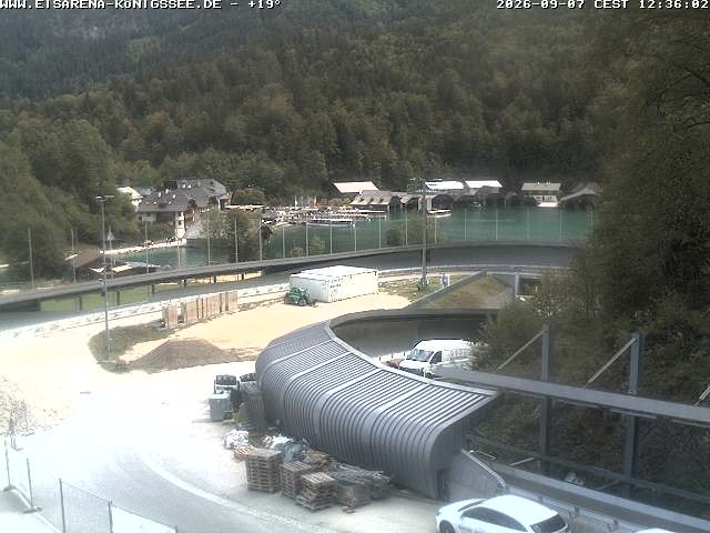 Archived image Webcam Bobsled run Koenigssee