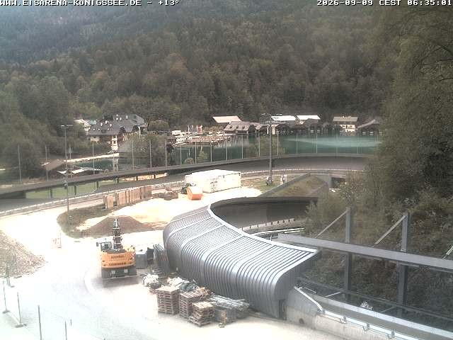 Archived image Webcam Bobsled run Koenigssee
