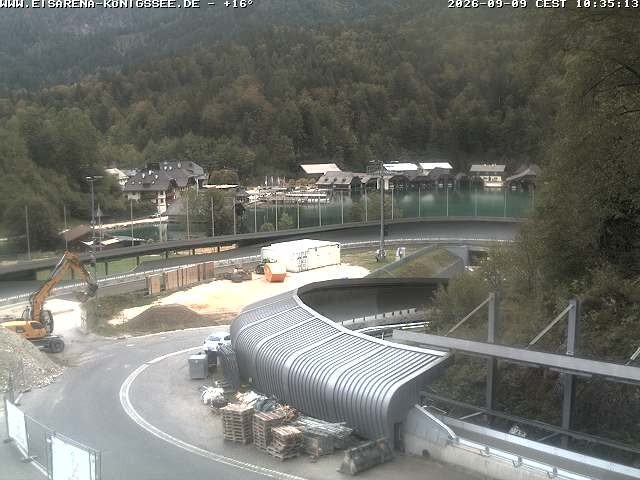 Archived image Webcam Bobsled run Koenigssee